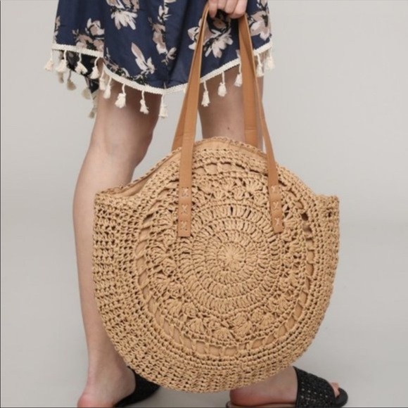 ✨LAST ONE✨HANDMADE ROUND STRAW BOHO CHIC BAG - Picture 2 of 8